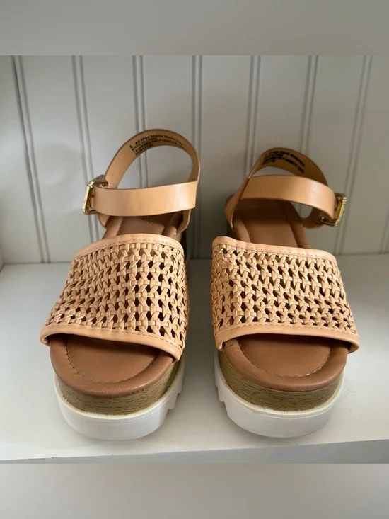 Universal Thread Women’s Alba Platform Sandals - Picture 7 of 10